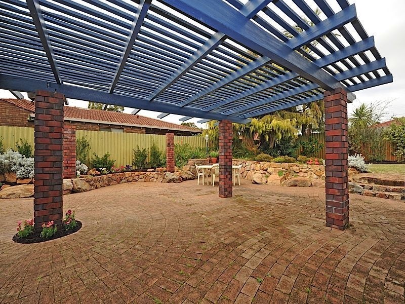 12 Jefferies Way, Leeming WA 6149