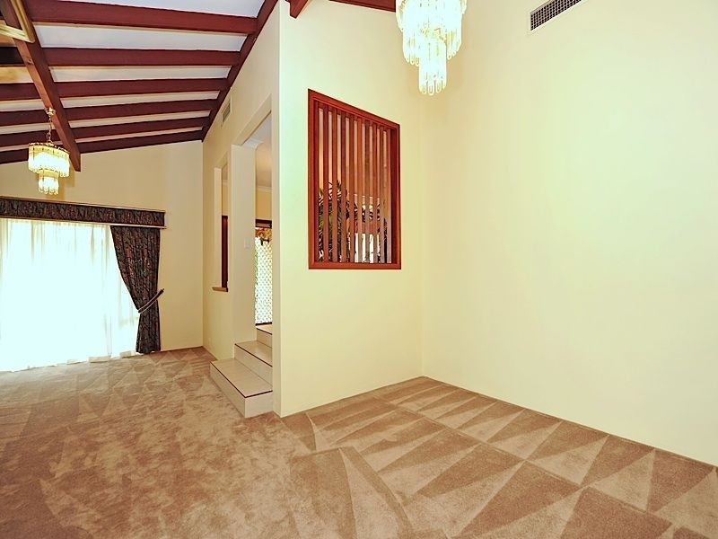 5 Thrum Close, Leeming WA 6149