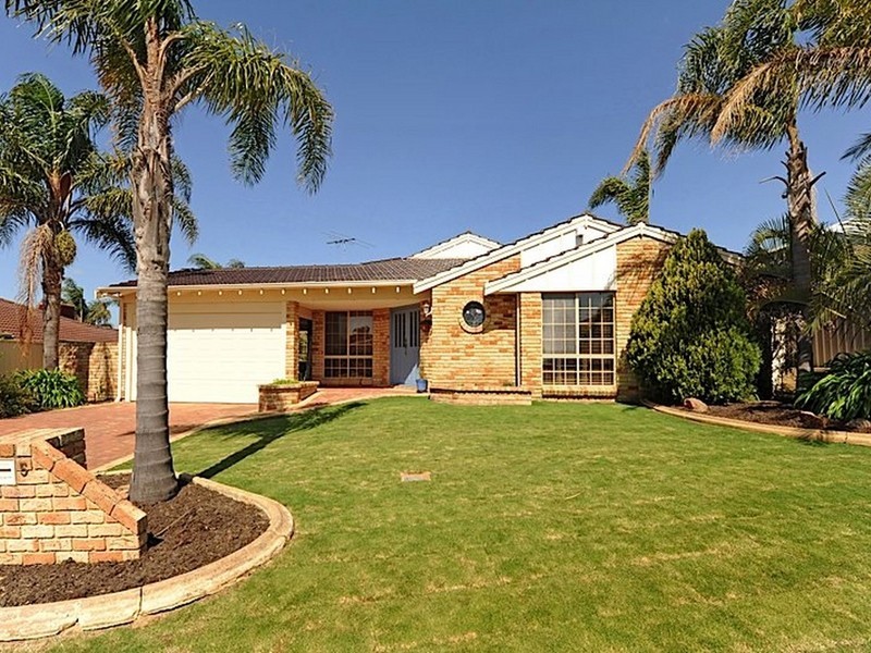 5 Timber Ridge Retreat, Leeming WA 6149