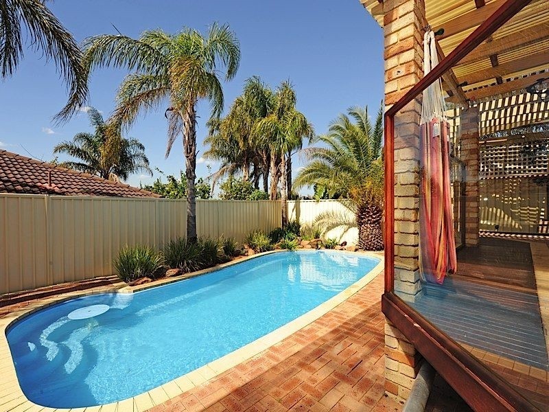 5 Timber Ridge Retreat, Leeming WA 6149