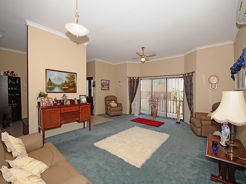 5 Harwood Rise, Leeming WA 6149