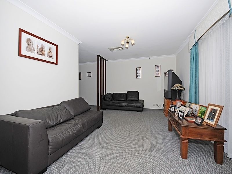 1 Townson Place, Leeming WA 6149