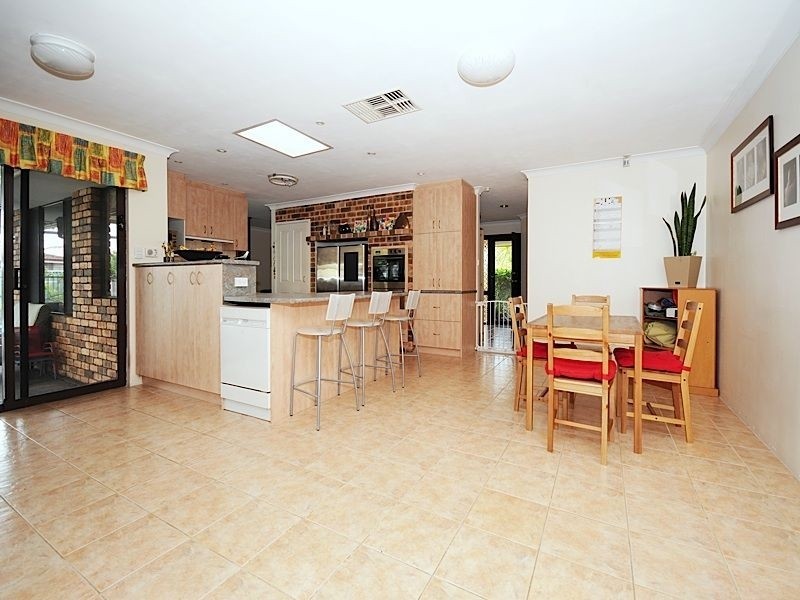 1 Townson Place, Leeming WA 6149