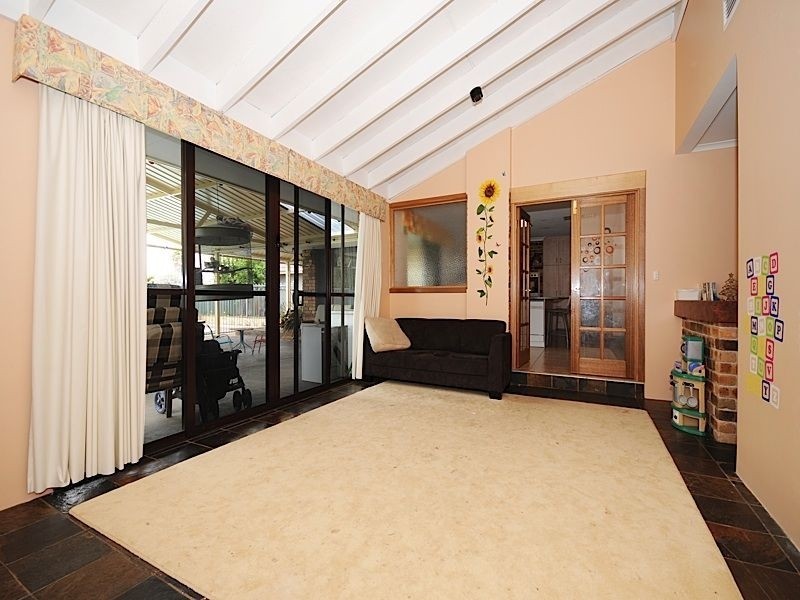 1 Townson Place, Leeming WA 6149