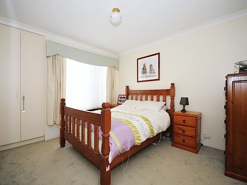 1 Townson Place, Leeming WA 6149