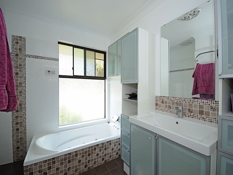 1 Townson Place, Leeming WA 6149