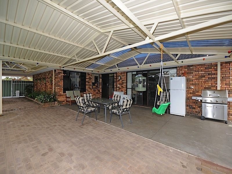 1 Townson Place, Leeming WA 6149
