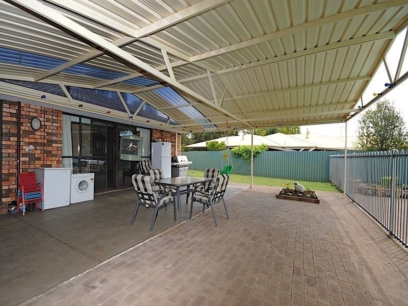 1 Townson Place, Leeming WA 6149