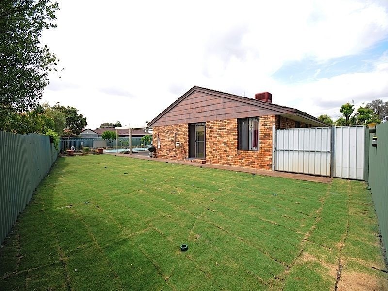 1 Townson Place, Leeming WA 6149