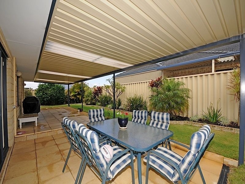 67 Coulthard Crescent, Canning Vale WA 6155