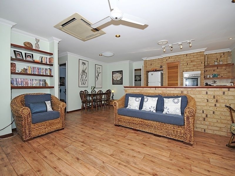 3 Brandwood Gardens, Leeming WA 6149