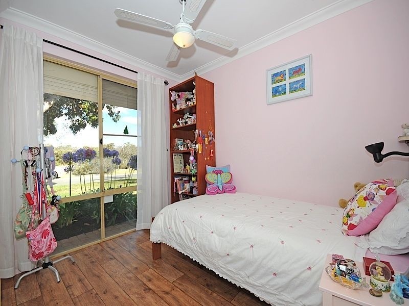 3 Brandwood Gardens, Leeming WA 6149
