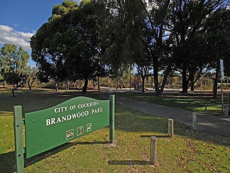 3 Brandwood Gardens, Leeming WA 6149