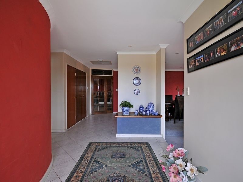 128 Beasley Road, Leeming WA 6149