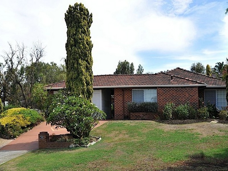 36 McGuiness Drive, Leeming WA 6149