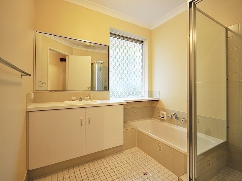 36 McGuiness Drive, Leeming WA 6149