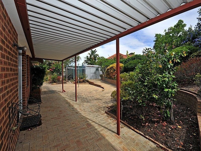 36 McGuiness Drive, Leeming WA 6149