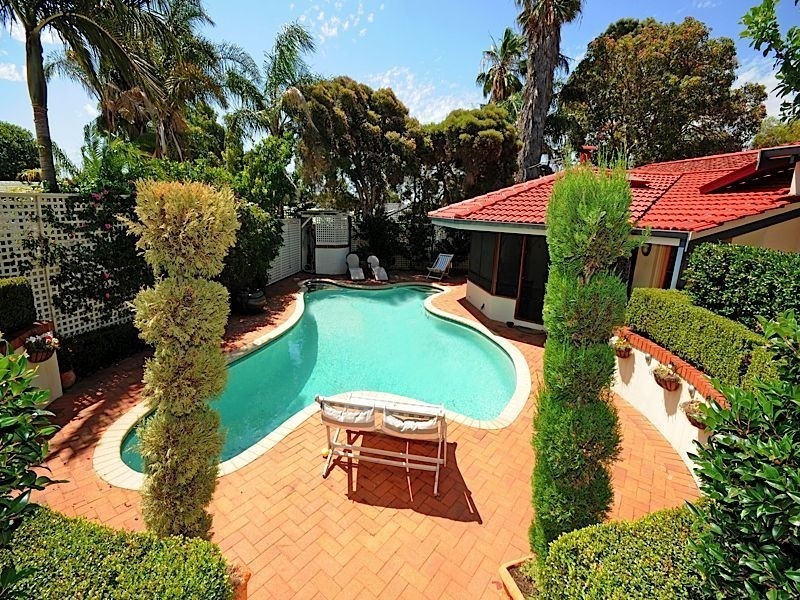 3 Rowley Place, Bull Creek WA 6149