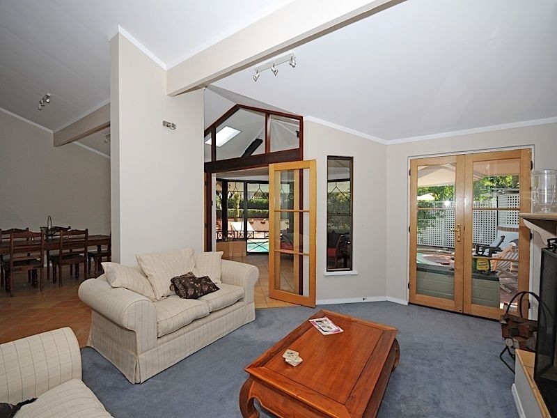 3 Rowley Place, Bull Creek WA 6149