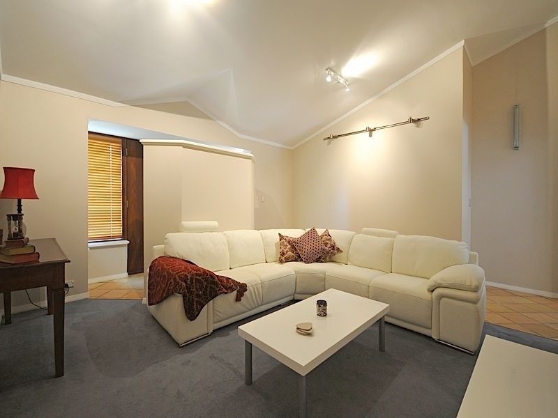 3 Rowley Place, Bull Creek WA 6149