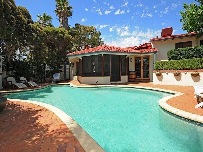 3 Rowley Place, Bull Creek WA 6149