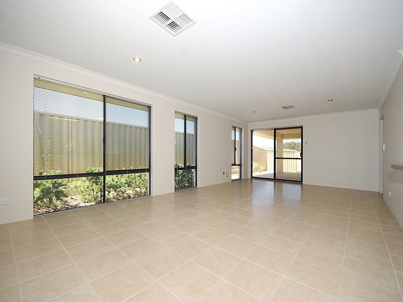 21 Casablanca Avenue, Southern River WA 6110