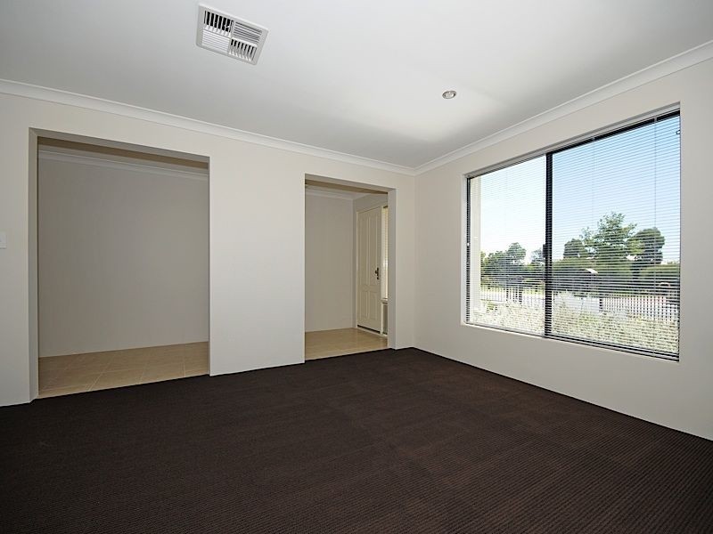 21 Casablanca Avenue, Southern River WA 6110