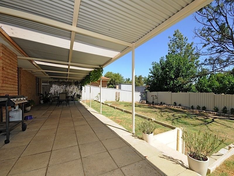 46 Tunnicliffe Street, Parmelia WA 6167