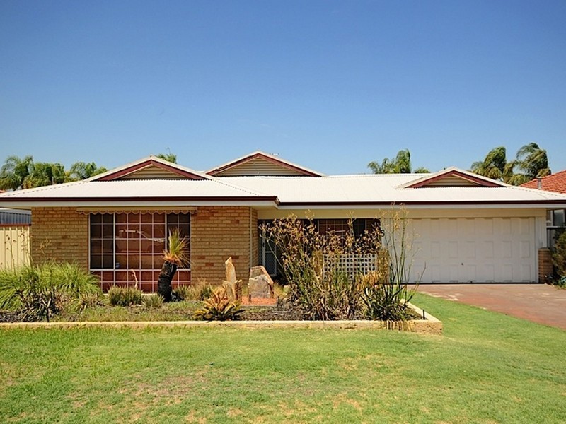 5 Consulate Court, Thornlie WA 6108