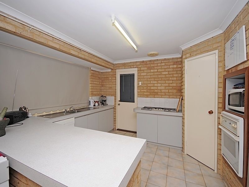 5 Consulate Court, Thornlie WA 6108