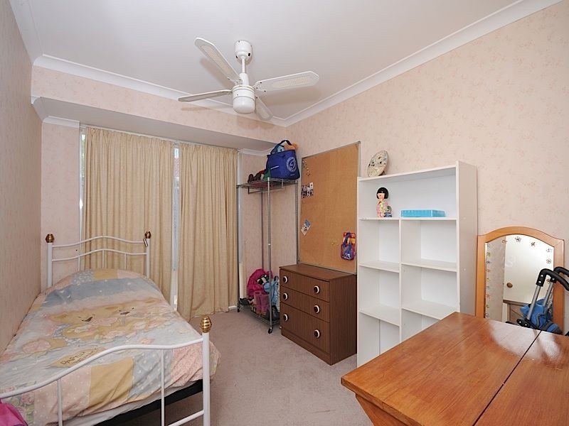 5 Consulate Court, Thornlie WA 6108