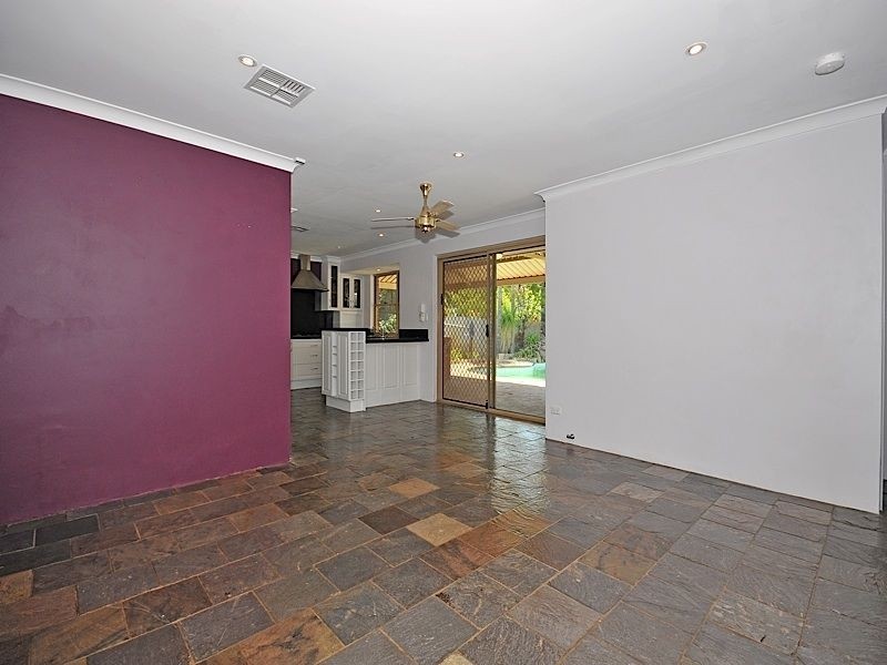 90 Aulberry Parade, Leeming WA 6149