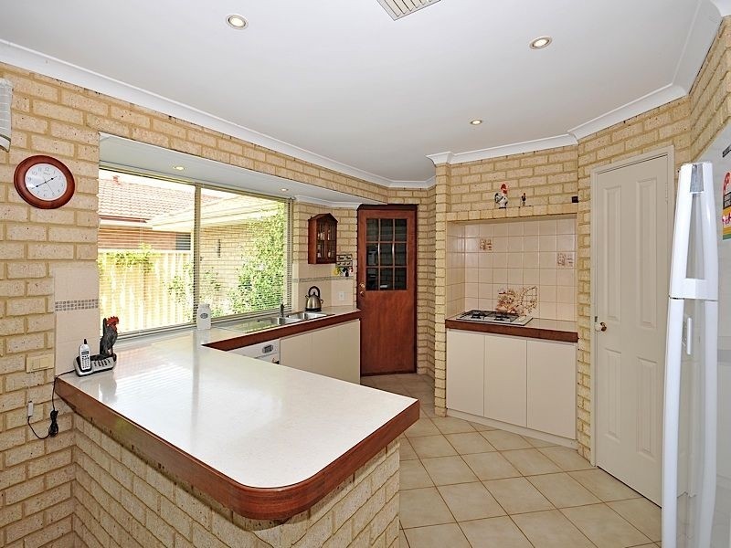 41 Sylvan Crescent, Leeming WA 6149