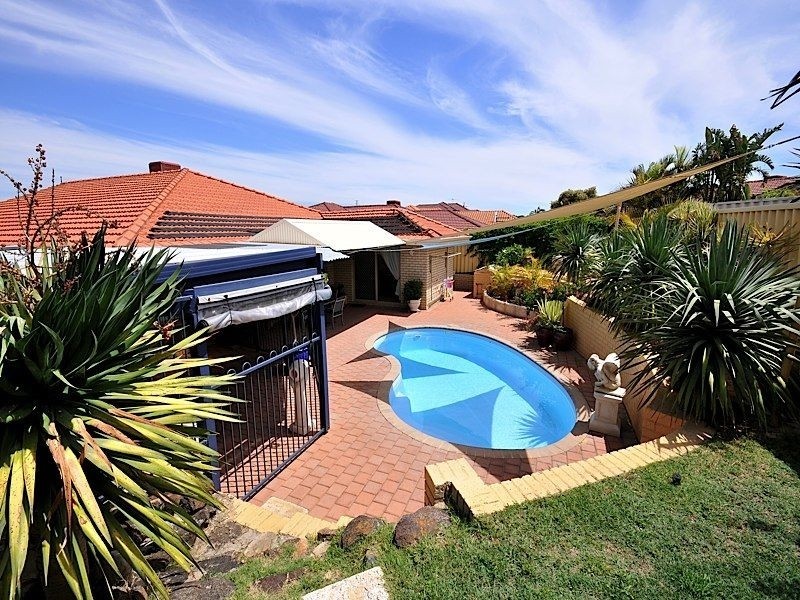 41 Sylvan Crescent, Leeming WA 6149