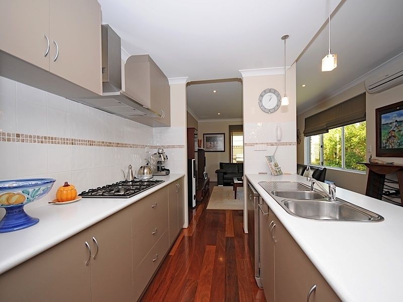 52a Hammad Street, Palmyra WA 6157