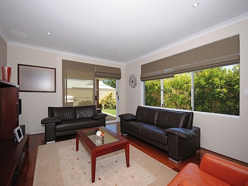 52a Hammad Street, Palmyra WA 6157