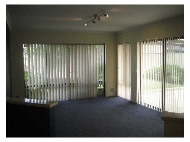 6 Kakadu Rest, Bertram WA 6167