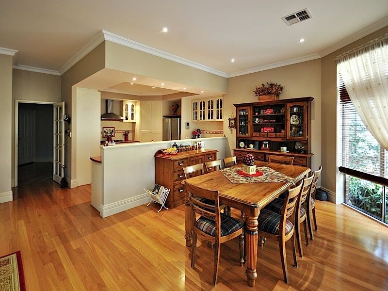 1 Samphire Road, Canning Vale WA 6155