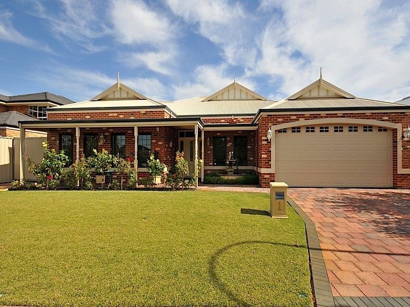 1 Samphire Road, Canning Vale WA 6155