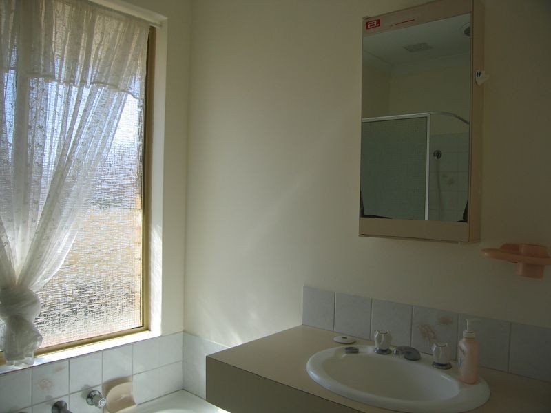 54 Beasley Road, Leeming WA 6149