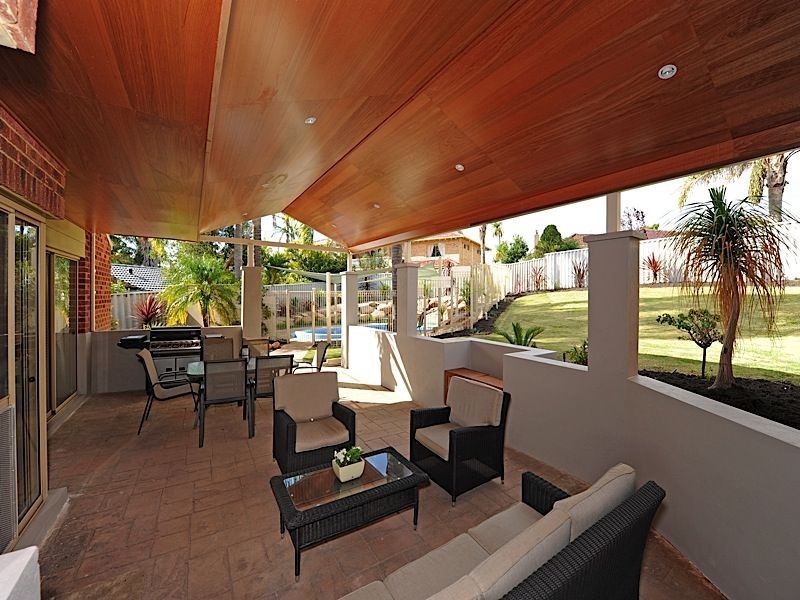 11 Apex Close, Leeming WA 6149