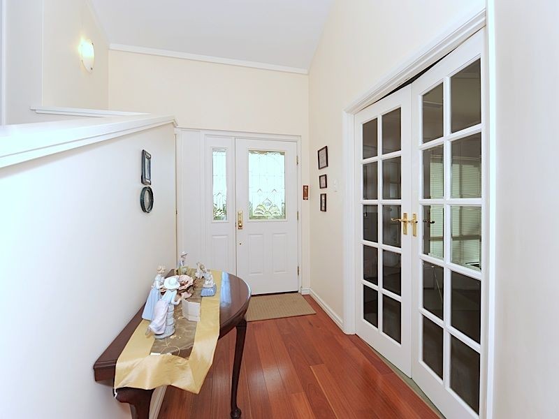 11 Apex Close, Leeming WA 6149