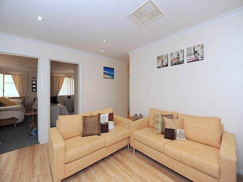 11 Apex Close, Leeming WA 6149