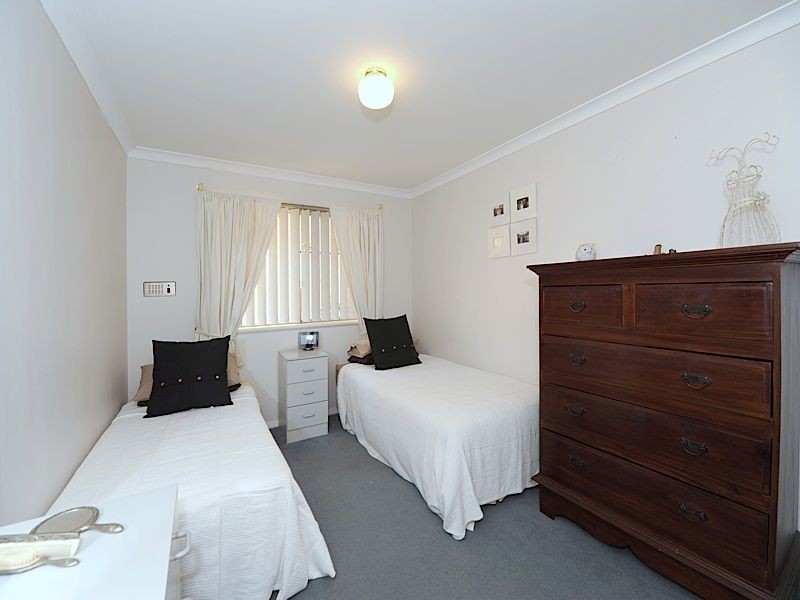 11 Apex Close, Leeming WA 6149