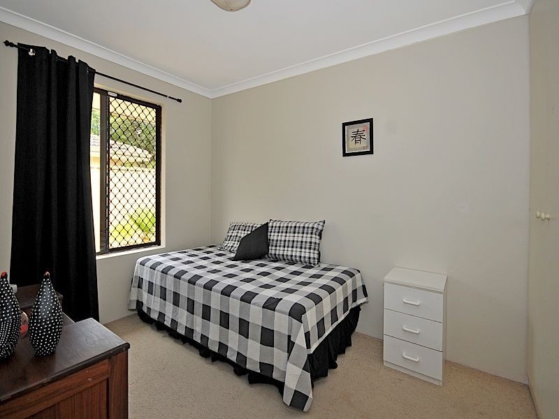 3 Howlett Place, Leeming WA 6149