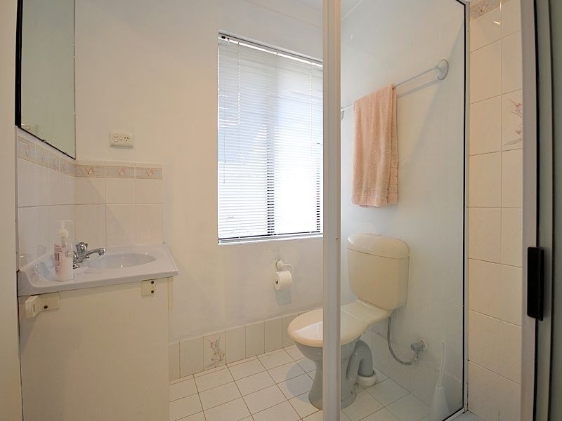 3 Howlett Place, Leeming WA 6149