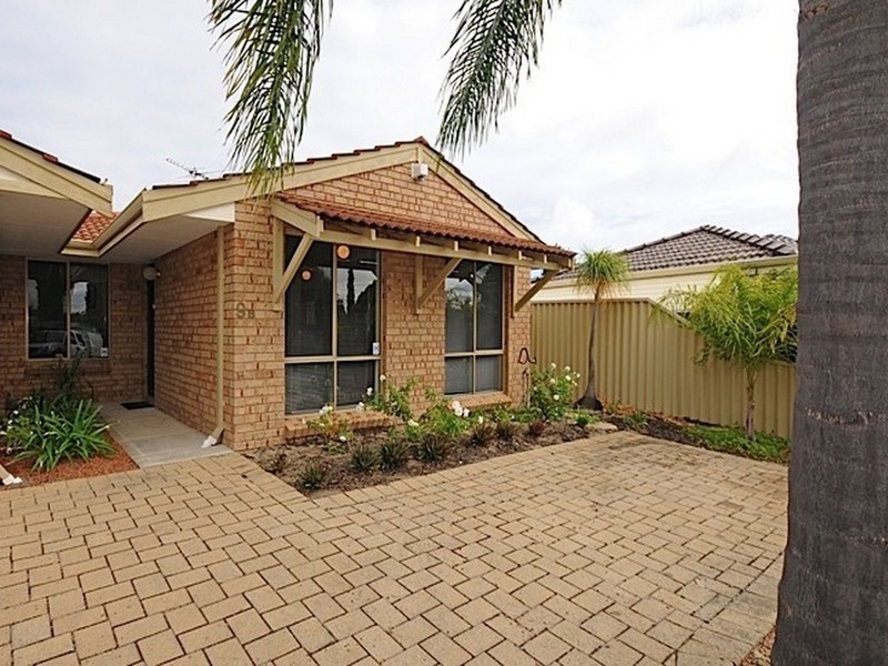 9B Edinger Corner, Leeming WA 6149