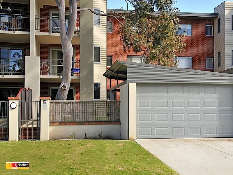 10/15 Rosalind Way, Coolbellup WA 6163