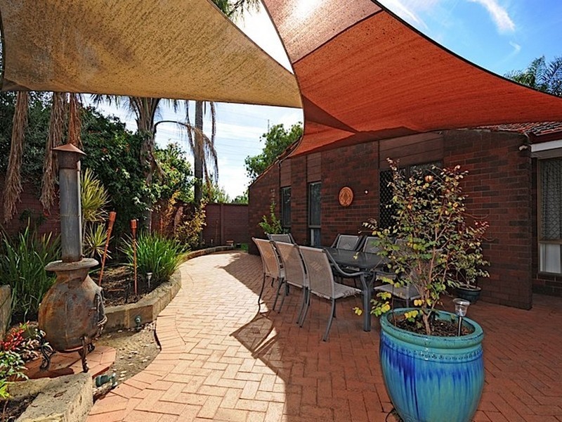 1 Gracechurch Crescent, Leeming WA 6149