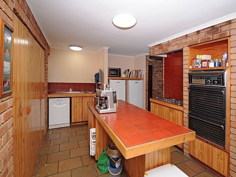 9 Sewell Court, Leeming WA 6149